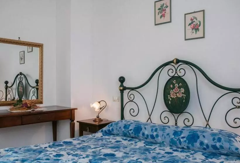 ホテル Casale Ulivi