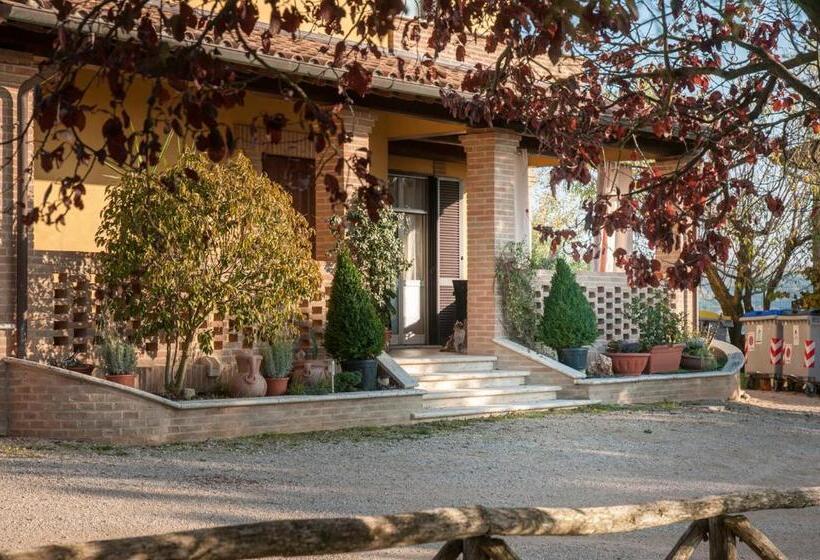 فندق Casale Ulivi