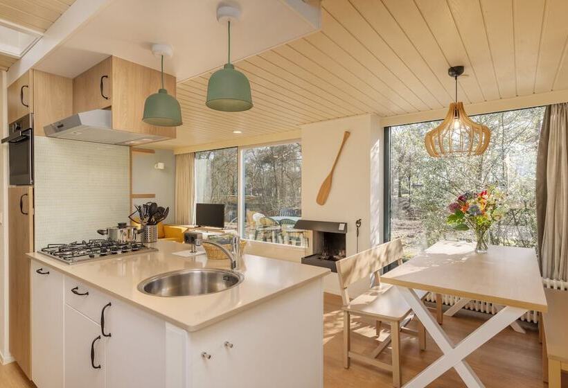 ホテル Center Parcs De Kempervennen Eindhoven