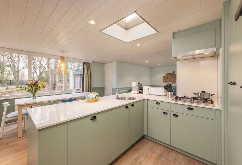 ホテル Center Parcs De Kempervennen Eindhoven