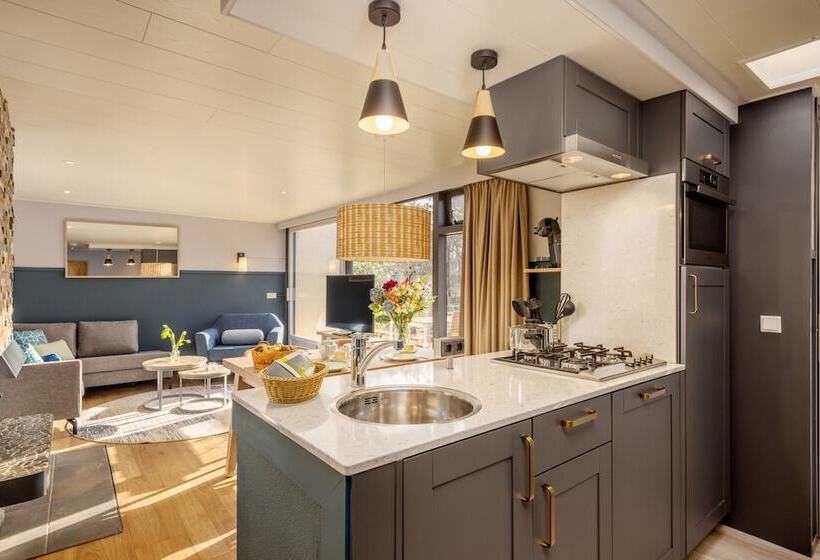 ホテル Center Parcs De Kempervennen Eindhoven