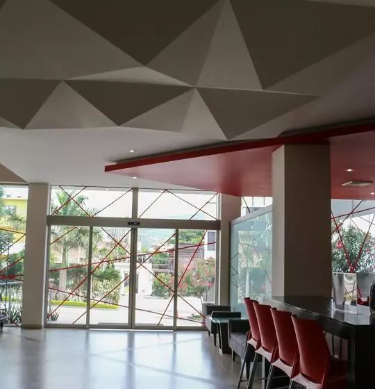 Diverxo Hotel & Villas