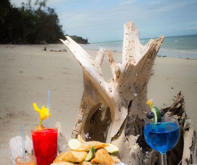 هتل Kinondo Poa Resort