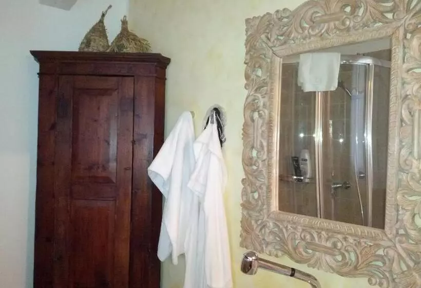 Hotelli Locanda Della Fortuna