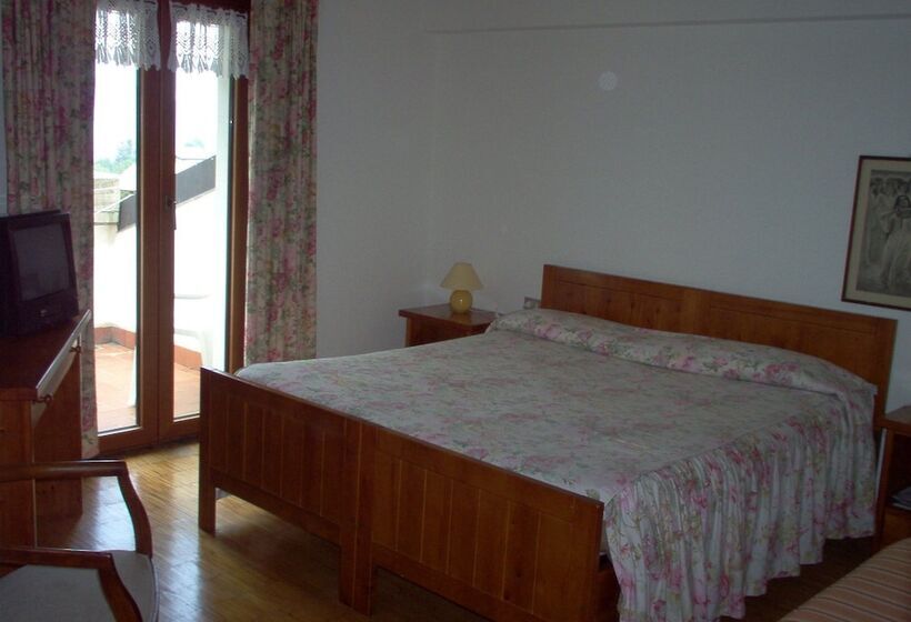 בית מלון כפרי Marcellino