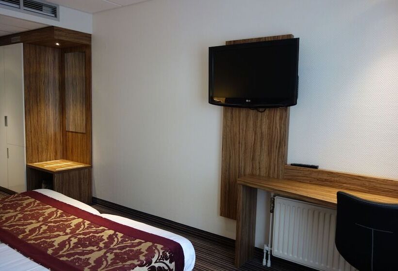 Отель Middelburg