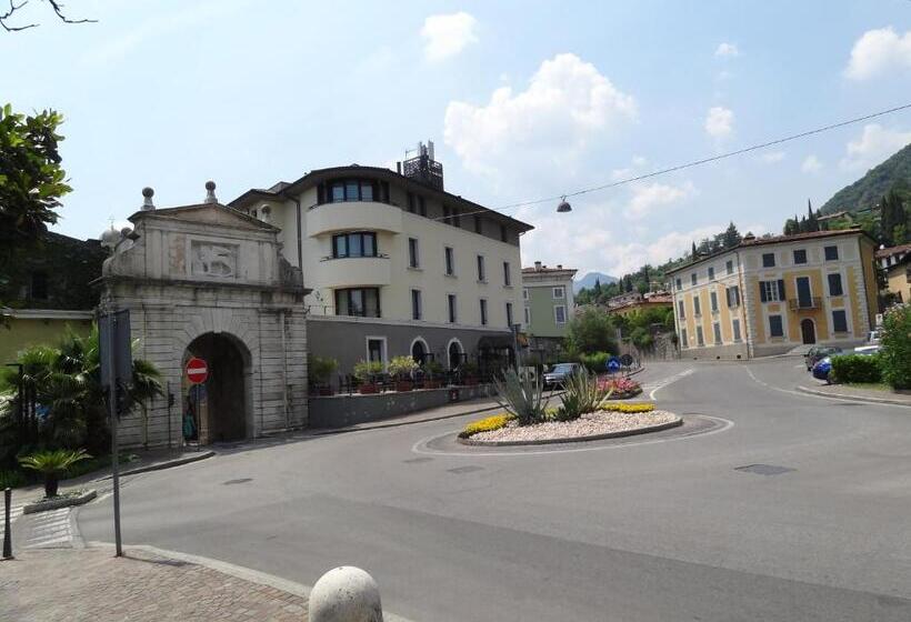 호텔 Rivalta Life Style