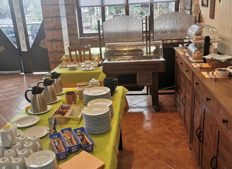 בית מלון כפרי Rooms Milan 1370