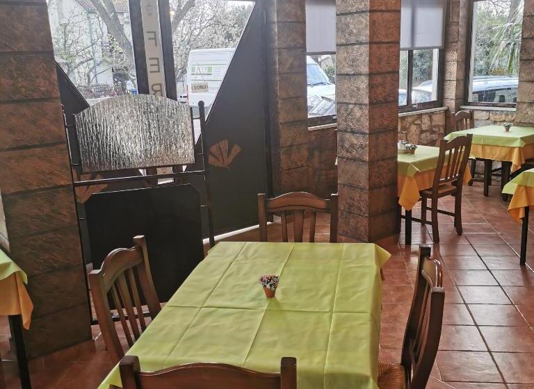 בית מלון כפרי Rooms Milan 1370