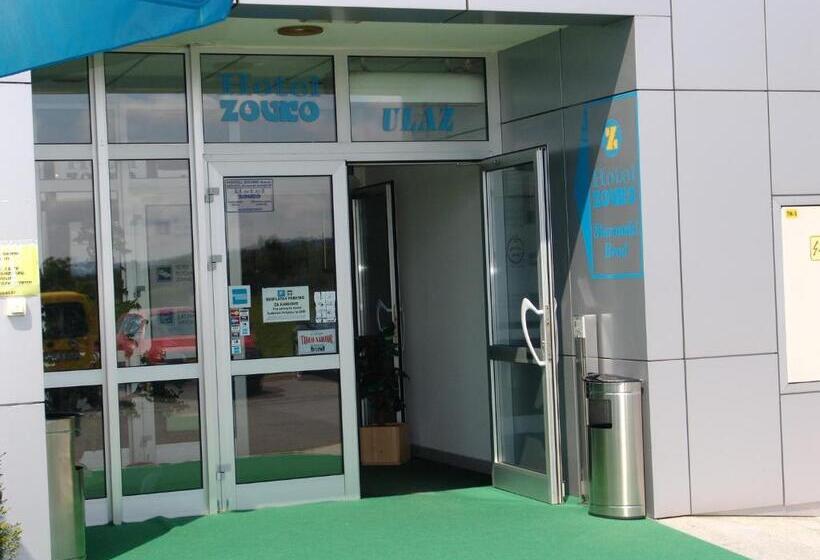 בית מלון כפרי Zovko