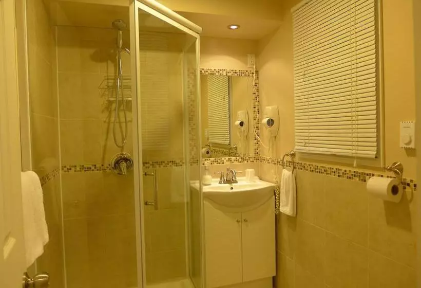 Motel De La Rivière