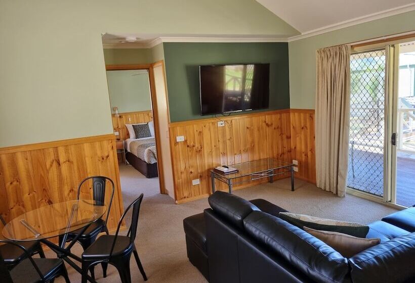 Golden Heritage Cottages