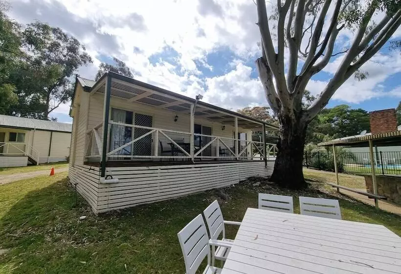 Golden Heritage Cottages