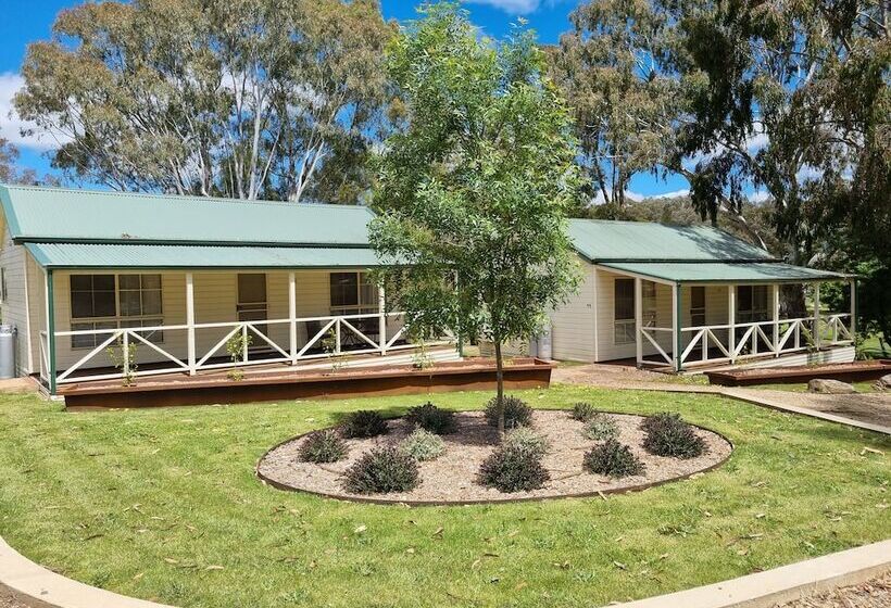 Golden Heritage Cottages