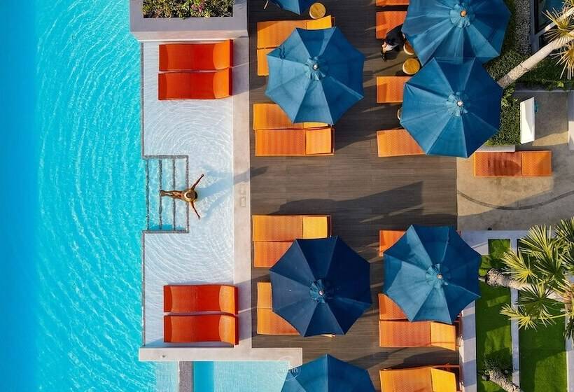 ホテル Bandara Phuket Beach Resort