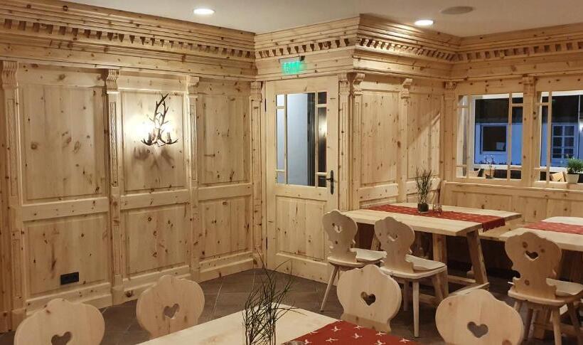 酒店 Bigger Hof   Wirtshaus Platzhirsch Am Jahnplatz