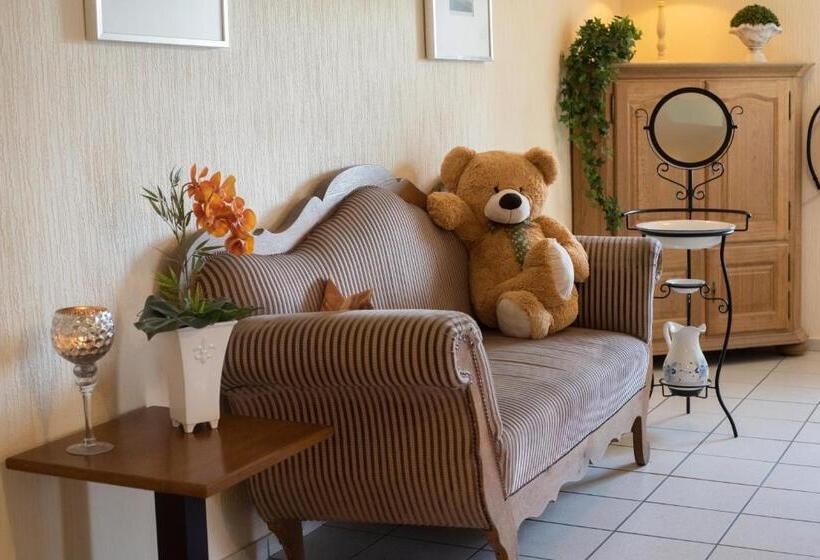 酒店 Garni Zum Grünen Baum