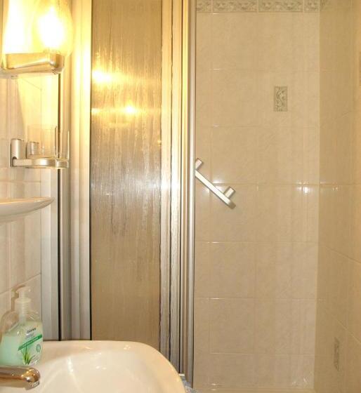 Отель Güldene Gabel