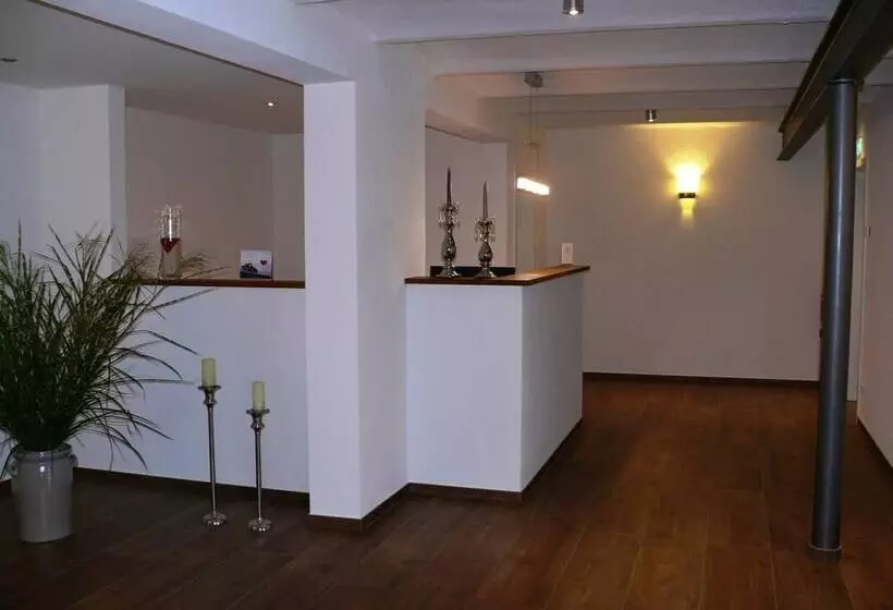 ホテル Gästehaus Fraune