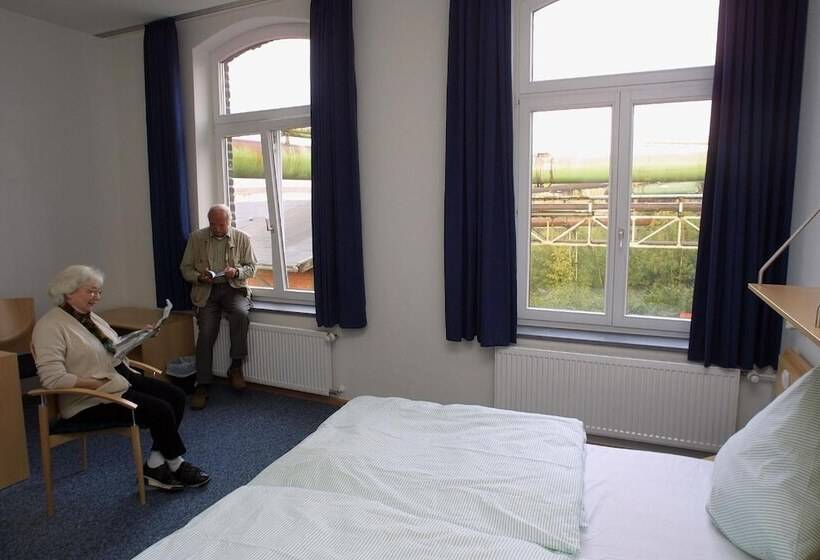 Hotelli Jugendherberge Duisburg Landschaftspark