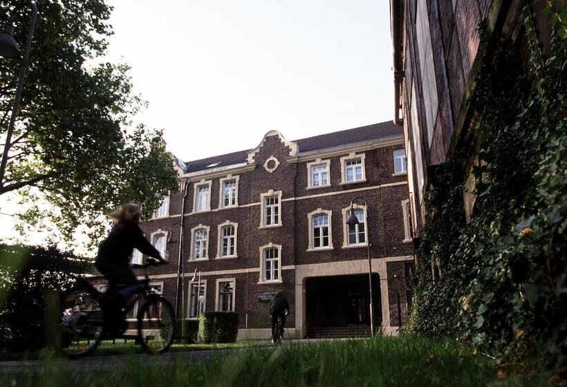 Hotelli Jugendherberge Duisburg Landschaftspark