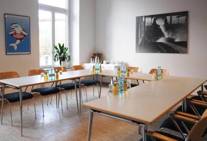 Hotelli Jugendherberge Duisburg Landschaftspark