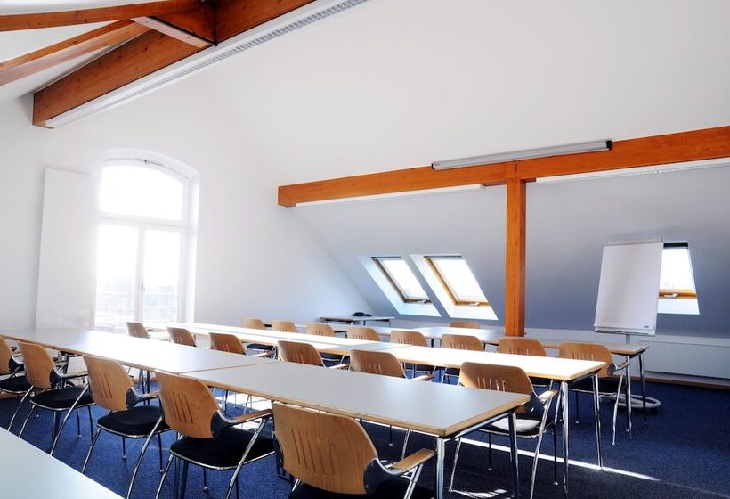 Hotelli Jugendherberge Duisburg Landschaftspark