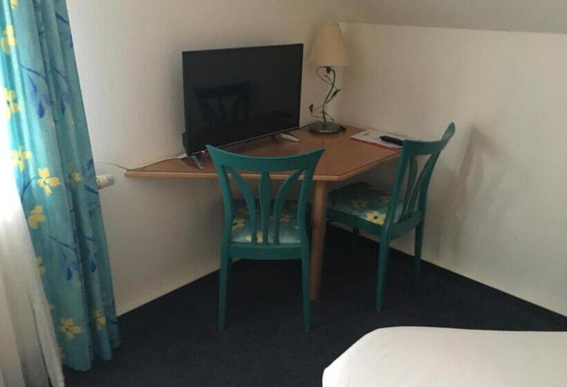 בית מלון כפרי Landgut Jungfleisch