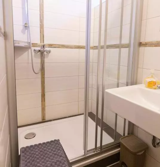 Hotelli Landpension Minna