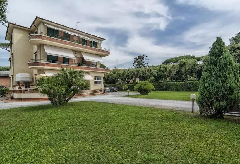 ホテル Villa Edera