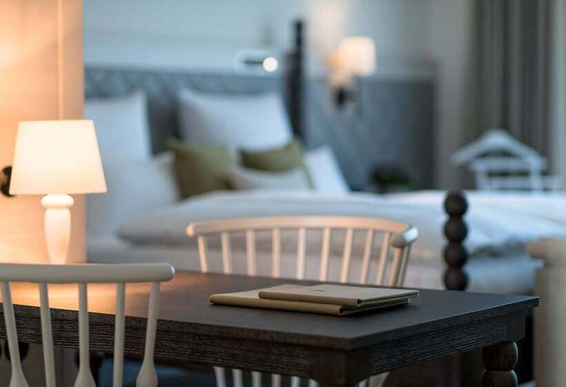 酒店 Weissenhaus Private Nature Luxury Resort