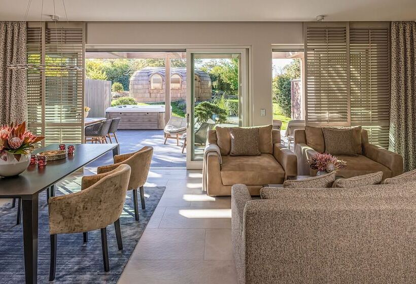 酒店 Weissenhaus Private Nature Luxury Resort