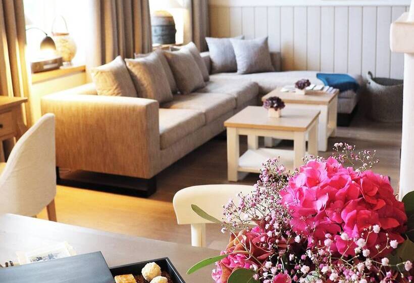 酒店 Weissenhaus Private Nature Luxury Resort