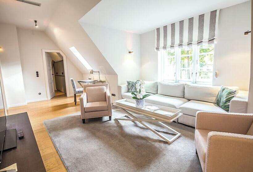 酒店 Weissenhaus Private Nature Luxury Resort