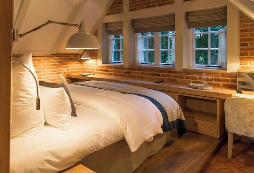 酒店 Weissenhaus Private Nature Luxury Resort