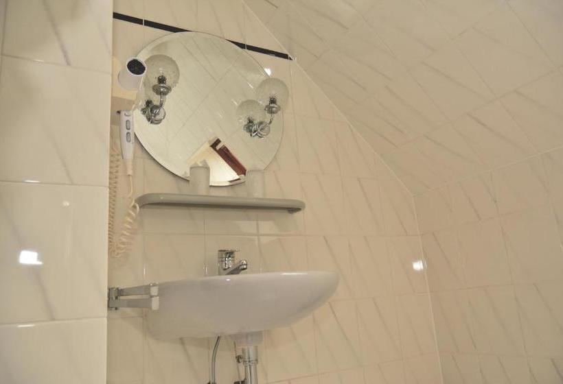 فندق Wilhelmshöhe