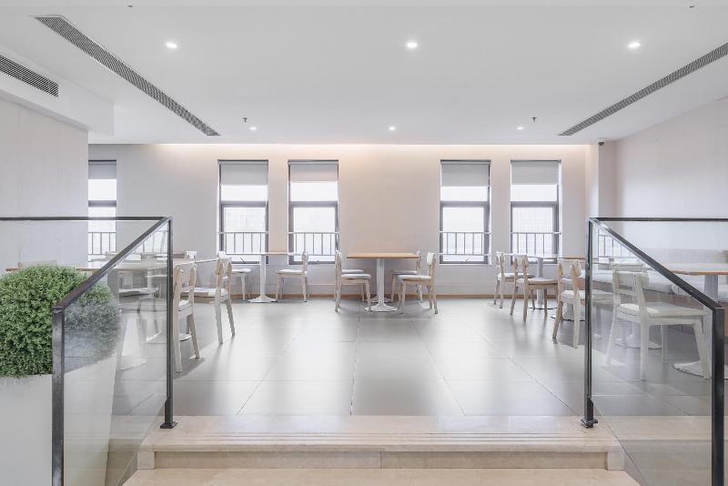 Ji Hotel Shanghai Zhoupu Wanda Plaza