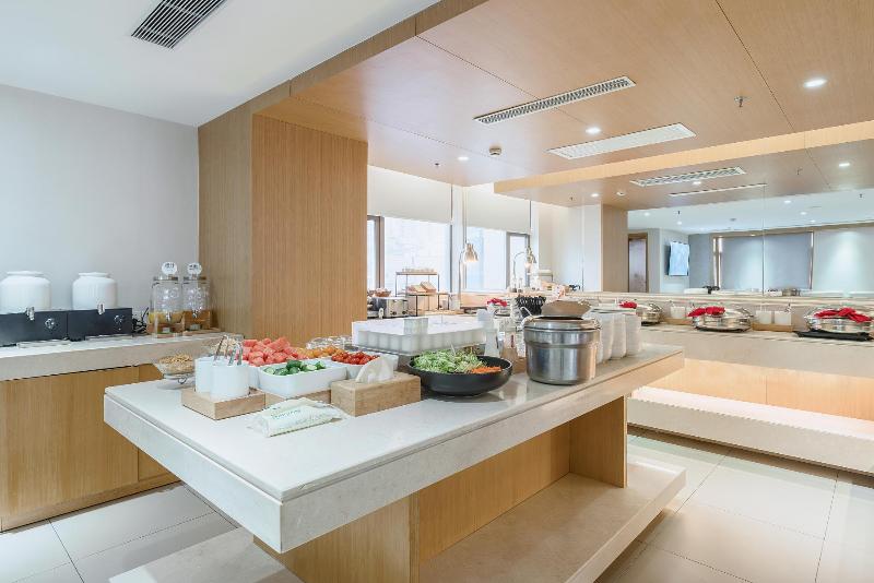 Ji Hotel Shanghai Zhoupu Wanda Plaza