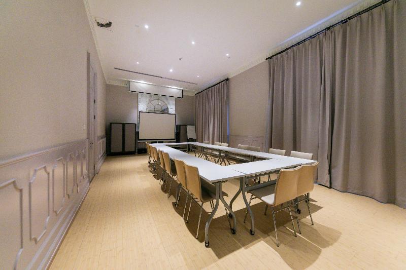 Ji Hotel Tianjin Jinwan Square