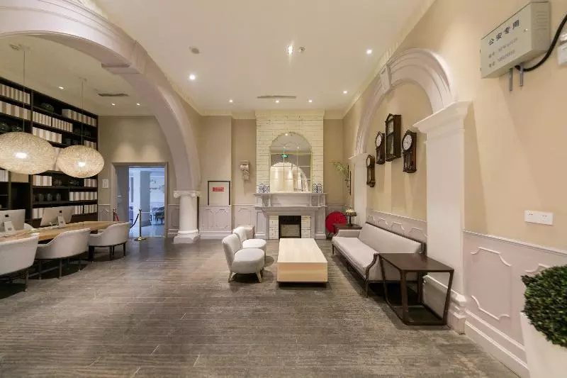 Ji Hotel Tianjin Jinwan Square