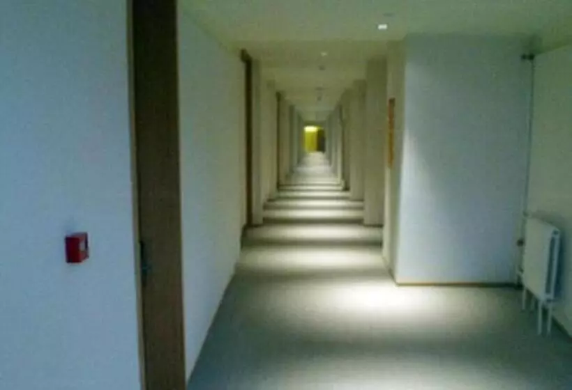 Ji Hotel Tianjin Jinwan Square