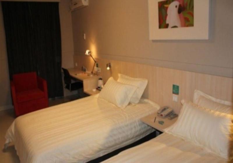 ホテル Jinjiang Inn Taizhou Xinghua Dainan Town