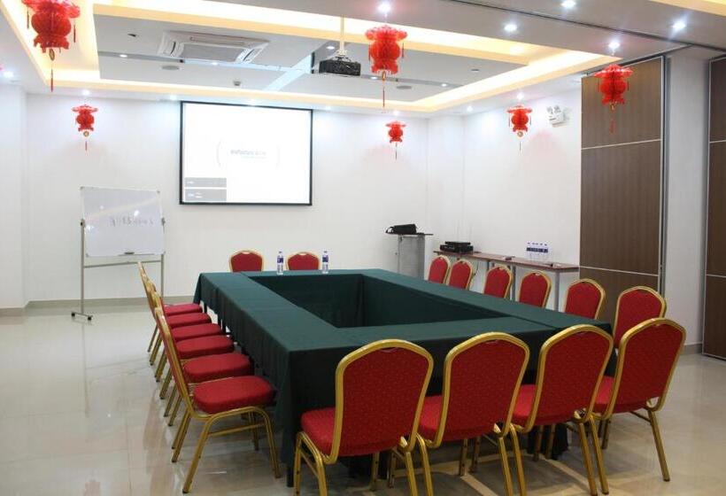 Motel Xiamen Railway Station