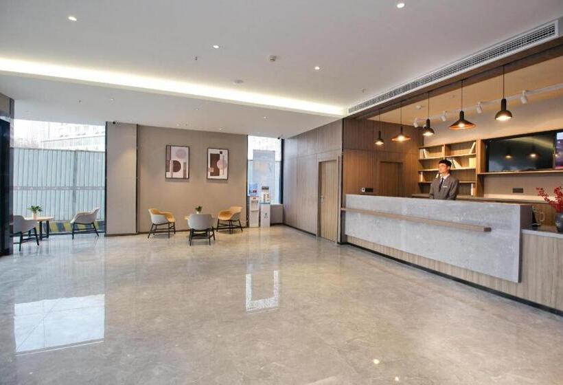 Hanting Hotel Xi An Bianjiacun Metro Station