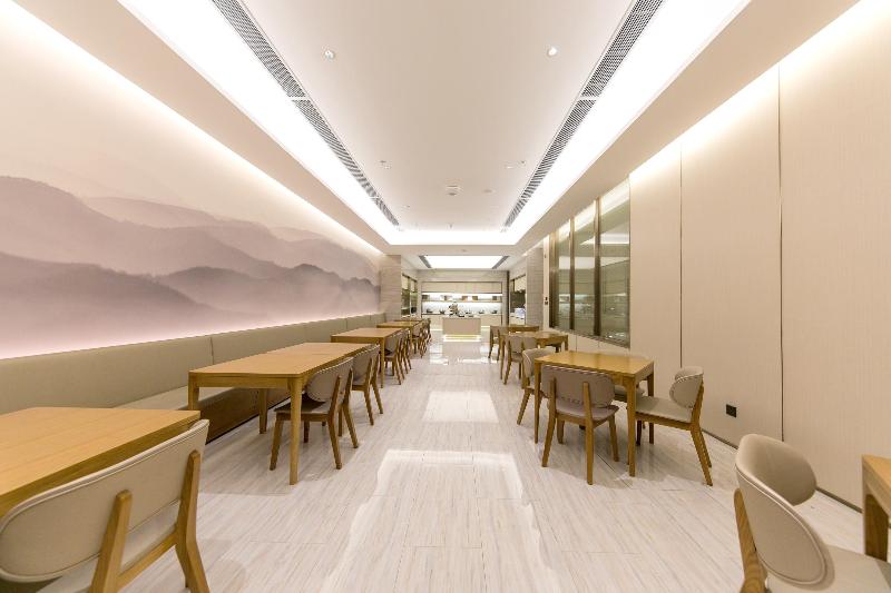 Ji Hotel Dalian North Station