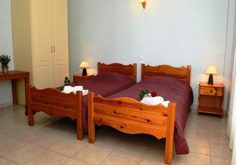 Apostolos & Eleni Family Apartments