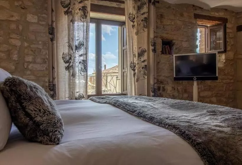 ベッドアンドブレックファースト La Maison Du Passage   Chambres   Suites Premium, Spa, Piscine Et Restaurant