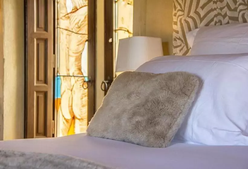 ベッドアンドブレックファースト La Maison Du Passage   Chambres   Suites Premium, Spa, Piscine Et Restaurant
