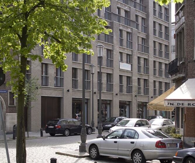 هتل Banks Antwerp