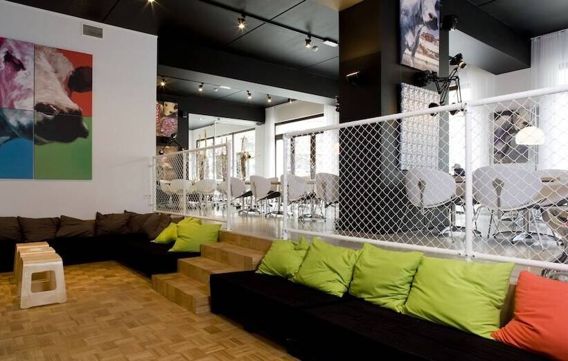 هتل Banks Antwerp